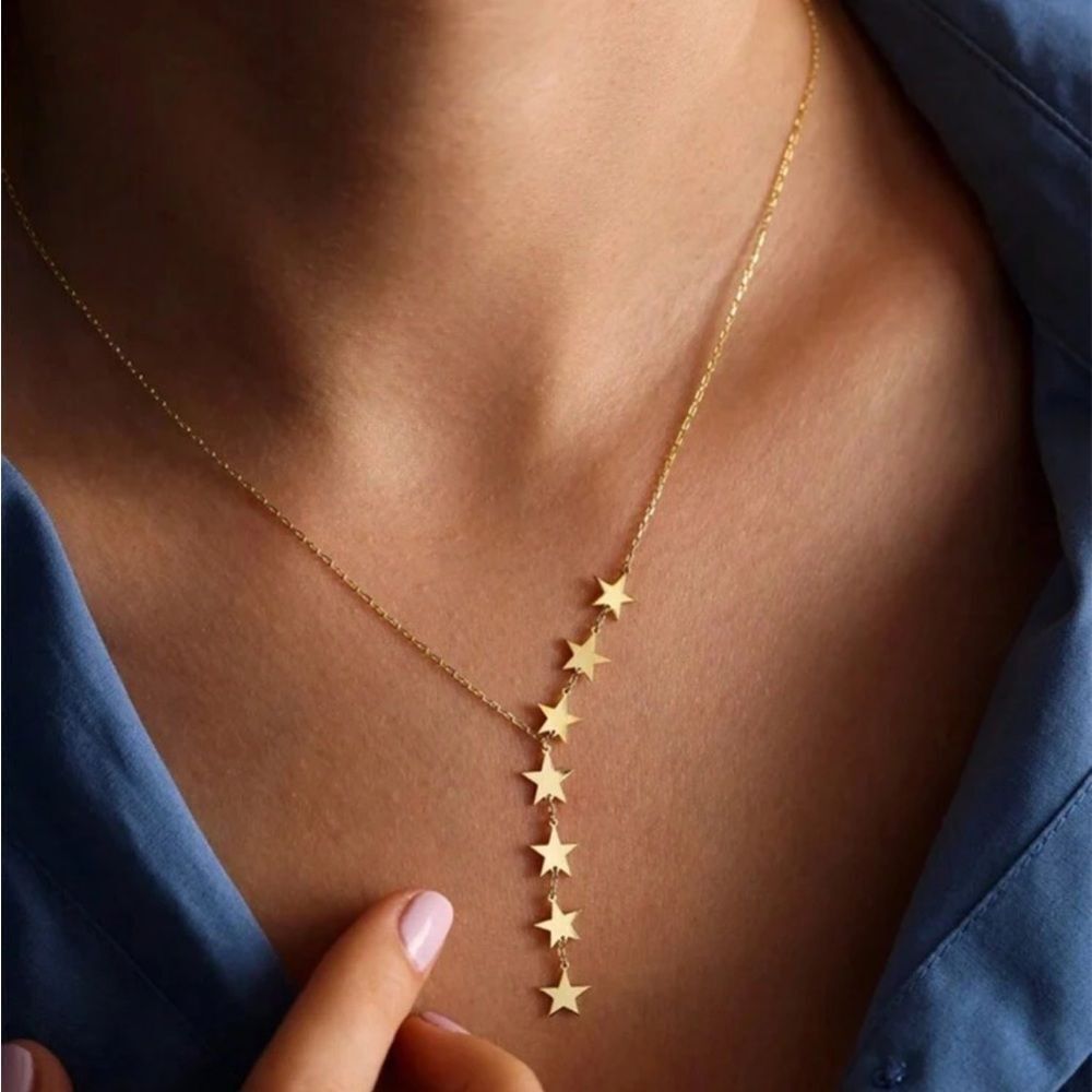 Elegant Gold Starโy shape Necklace R23